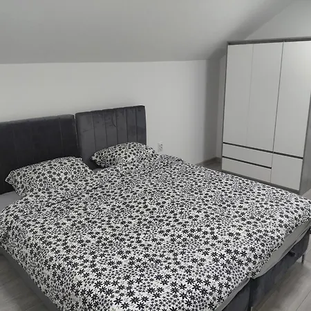 Sunny View - Emina サラエヴォ