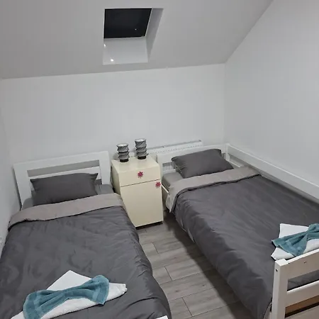 Sunny View - Emina Apartament *