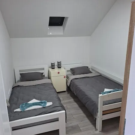 Sunny View - Emina Apartament